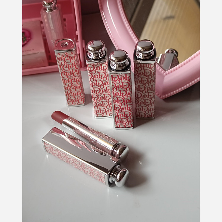 رژ لب جامد مات مخملی دوپ Dior