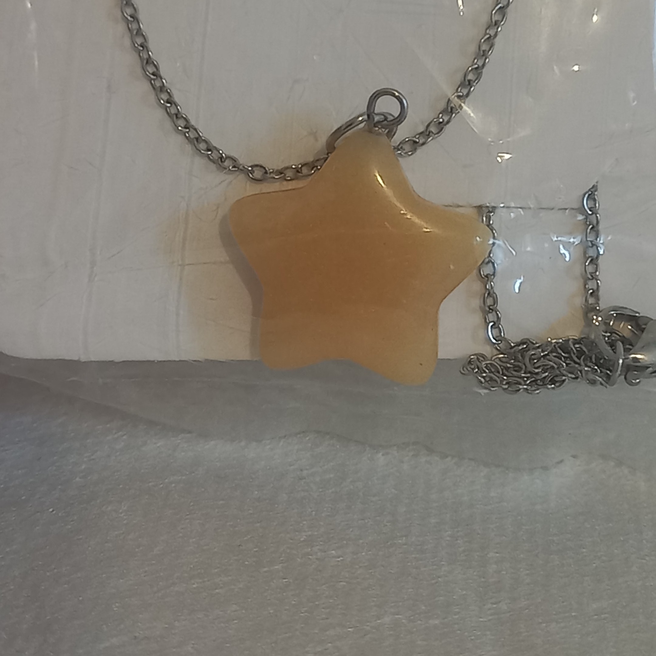 ستاره بزرگ شب تاب